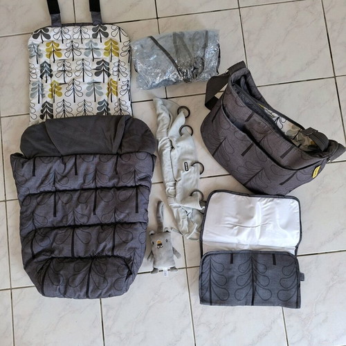 Cosatto Baby 3 in 1 Giggle Quad Fika Forest stroller like new