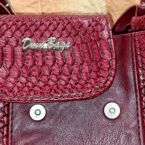 Red shoulder bag like new with silk scarf