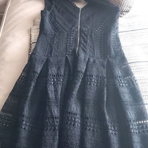 Motivi black guipure dress small like new
