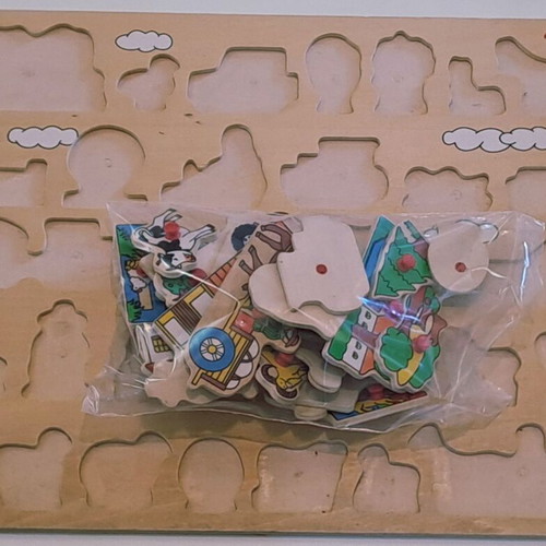 Eichhorn wooden puzzle XL used, 30 pieces, farm theme