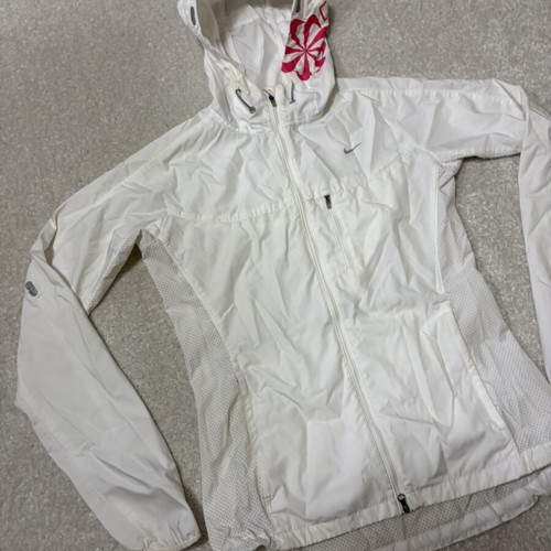 Nike Swift Repel Packable Running 2025 Jacket, sail/reflective silver, women's S