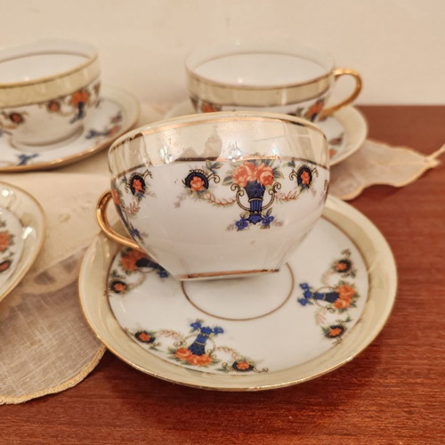 Hayasi Kutani Geisha porcelain tea set like new, 18 pieces
