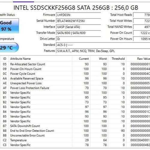Intel SSDSCKKF256G8 SATA SSD 256GB M.2 2280 like new