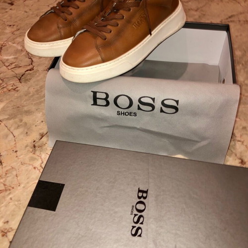 BOSS Men's Leather Sneakers like new, brown, size 41
