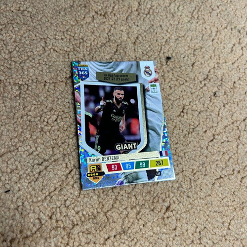 FIFA Panini Card 2023 Benzema Giant like new