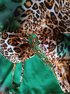 Formal dress multicolored green size 50 worn once