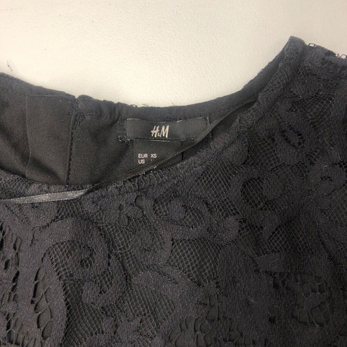 Women's clothes new, set with skirt and 2 blouses