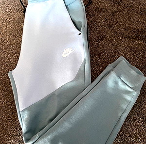 Nike tech fleece