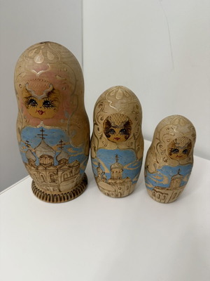 Russian wooden matryoshka dolls set of 3 used, vintage handmade
