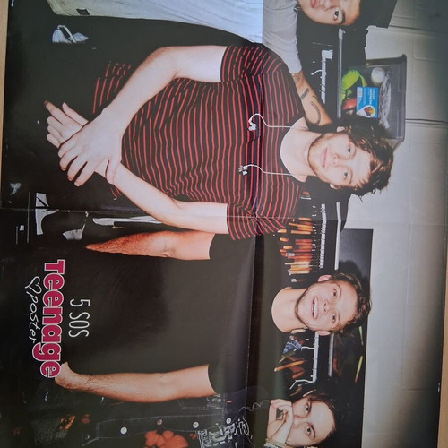 U!GIRL Stan / 5 SOS giant poster new