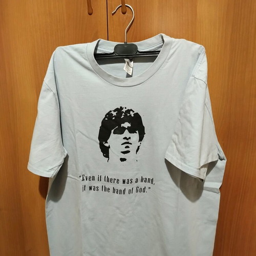Pack of 5 T-shirts Maradona, Ronaldinho, Cruyff, Maldini, Roberto Baggio size Large, like new