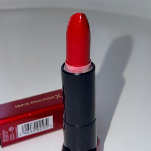 Max Factor lipstick Marilynn ruby red fire red used