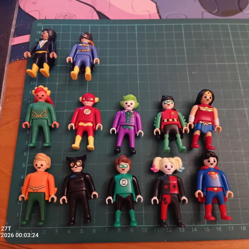 Playmobil Kinder Surprise DC figures set of 12, like new