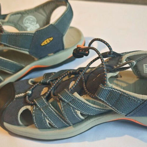 Keen Kanyon Men's Sandals like new, EU size 44, gray and blue