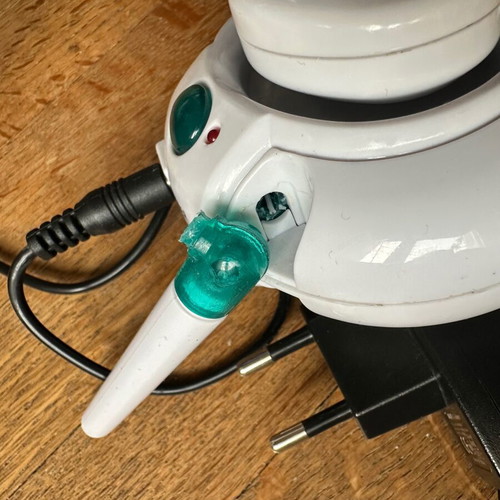 Avec baby monitor used with 4 channels