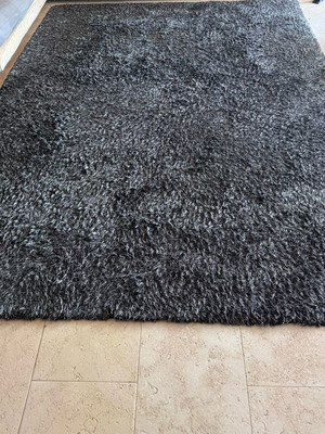 Shaggy rug 323×248 cm like new, dark gray, long pile