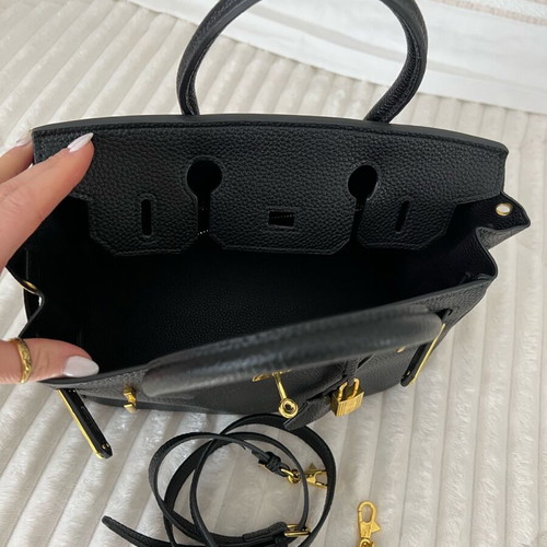 Shoulder bag new black