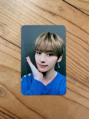 Stray Kids Lee Know Yellow Wood Taiwan Kpop photocard