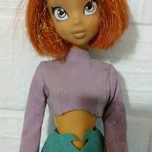 W.i.t.c.h Disney doll used collectible 2000