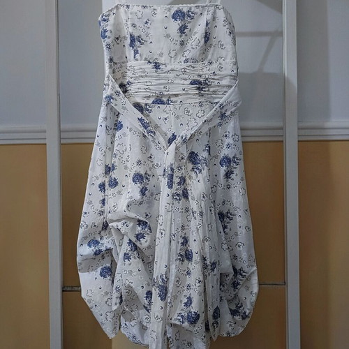 Summer dress like new, elastic bust, white and blue, size L
