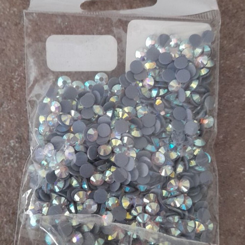 AkCrystals Strass for Clothes SS20 4.70mm like new