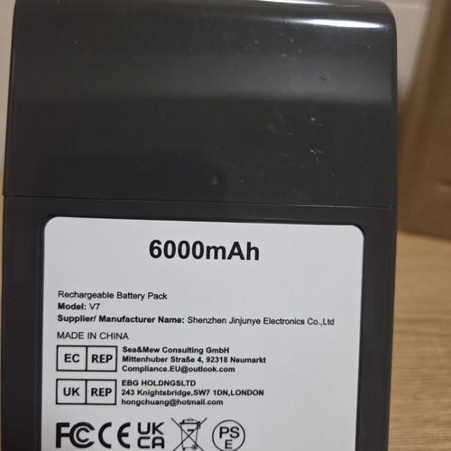 Battery with accessories for Dyson V7 new
