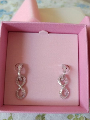 Swarovski earrings new, silver