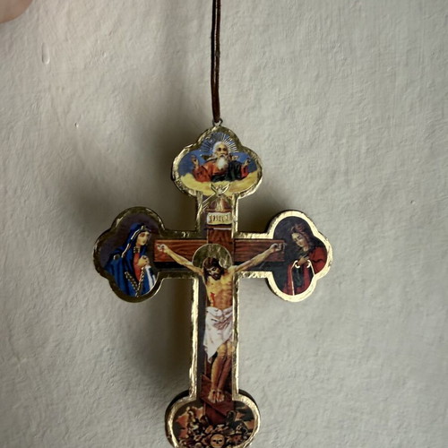 Hanging cross like new