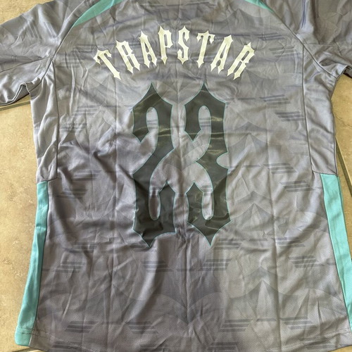 Trapstar Jersey new, grey and blue, large