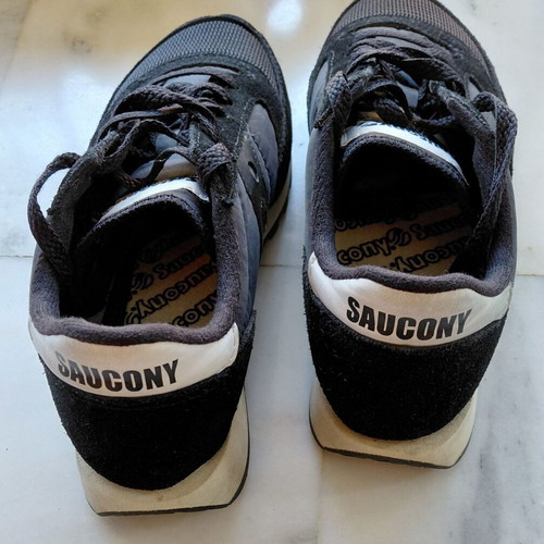 Saucony Jazz Original vintage women's athletic shoes, black, size 40