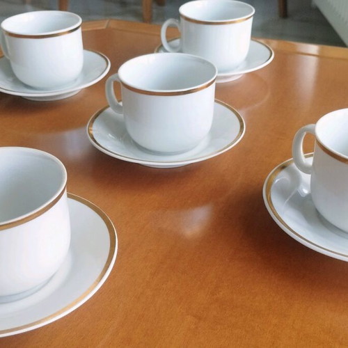 Vintage Razgrad porcelain set of 5 cups with saucers like new