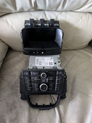 Opel Astra J 2010-2017 infotainment system used