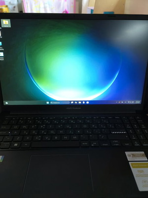 Asus Vivobook Laptop like new, 512GB SSD, 16GB RAM, Intel Core i7