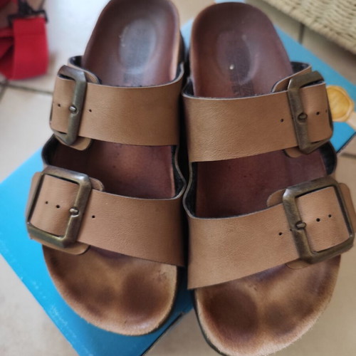 Goldstar leather sandals used, adjustable straps, size 37, beige