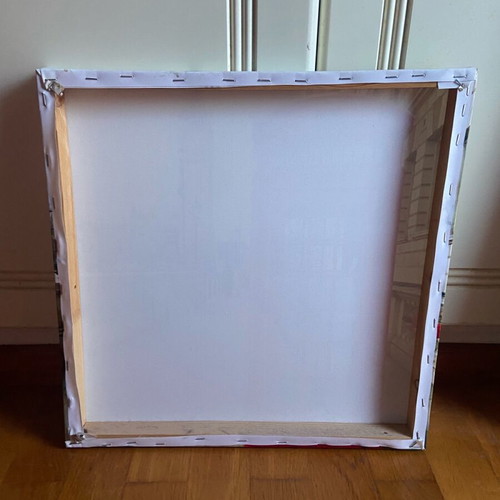 Square frame on canvas and wood like new