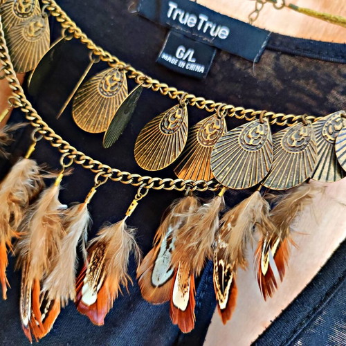 Vintage boho psychic hippie witch necklace with feathers and bronze beads