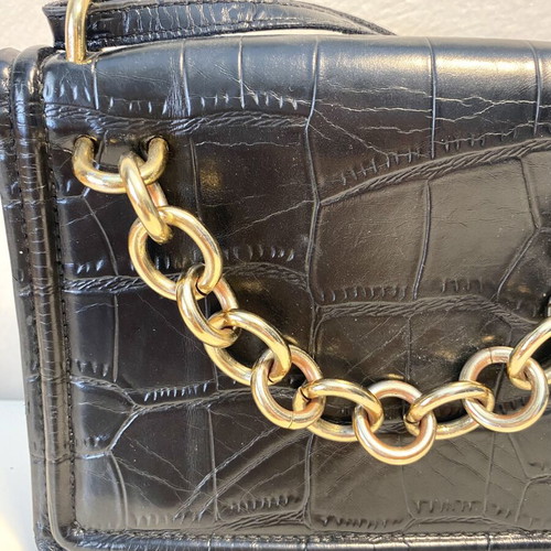 Zara black crossbody bag with chain strap