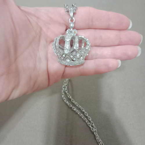 Crown necklace used, silver, 3D pendant with long chain