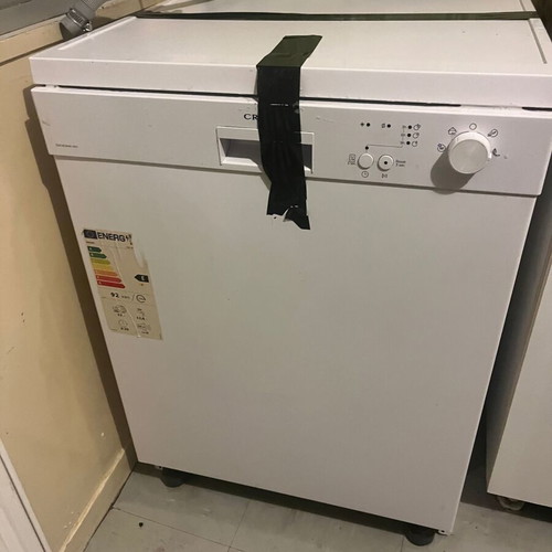 Crown DW 6044A WH dishwasher like new, 12 place settings, white