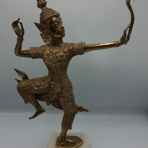Bronze figure of Thai Rama statue like new