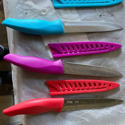 Pal knives like new, set of 3 pieces