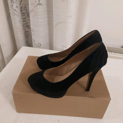 Blanco pumps size 37 used, black velvet texture