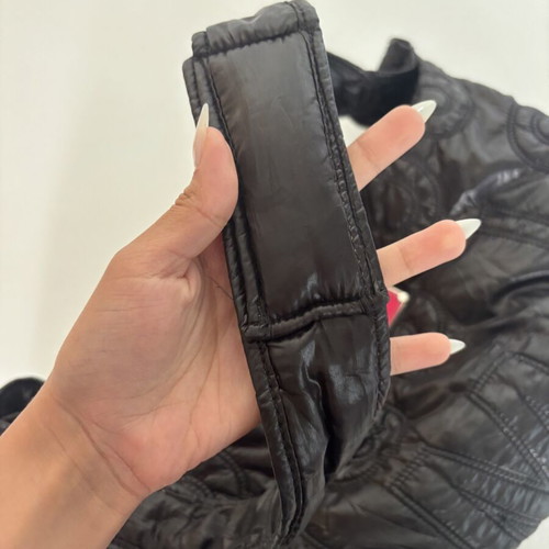 Marc by Marc Jacobs Quilted Nylon Shoulder Bag Black Pink like new