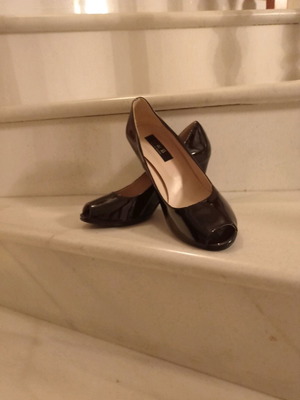 Peep toe shoes used, black, size 38, patent leather