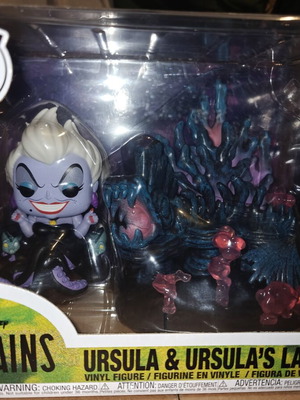 Funko Pop! Town Disney Villains Ursula & Ursula's Lair new