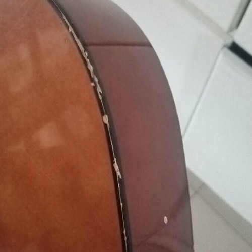 Classical guitar 3/4 used with footrest and minor wear