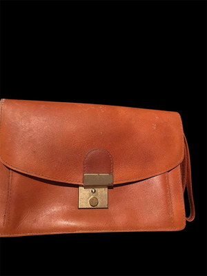 Leather handbag like new