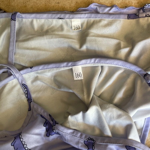 Girls' pyjamas like new size 160 mauve with dinosaurs set of 2