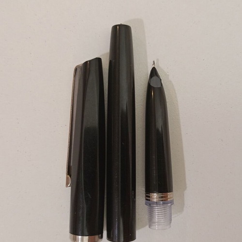 Black pen used, length 13.7 cm