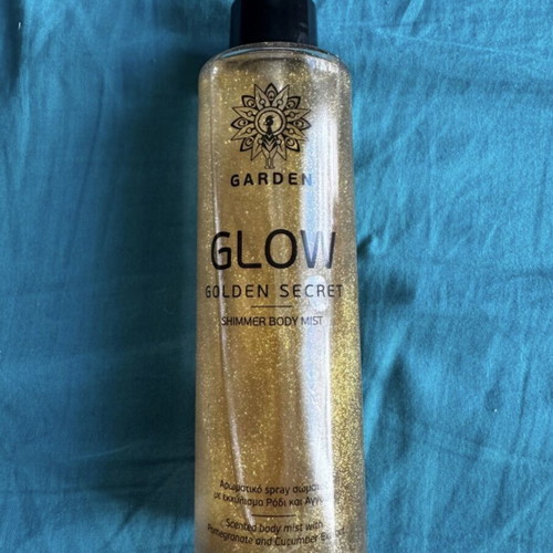 Glow Golden Secret shimmer body mist by Garden